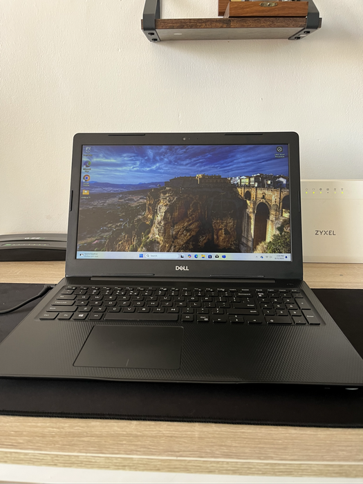 Dell Inspiron 3593 Core i5  10th Gen  8GB RAM  1TB Storage