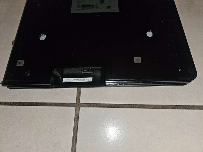 Samsung one connect box for QN700 with cable