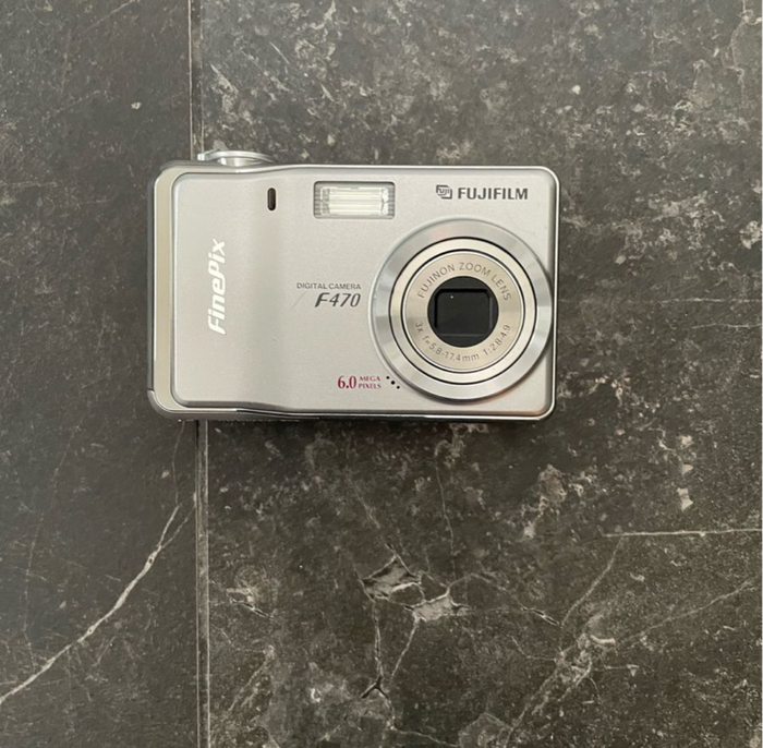 digital camera