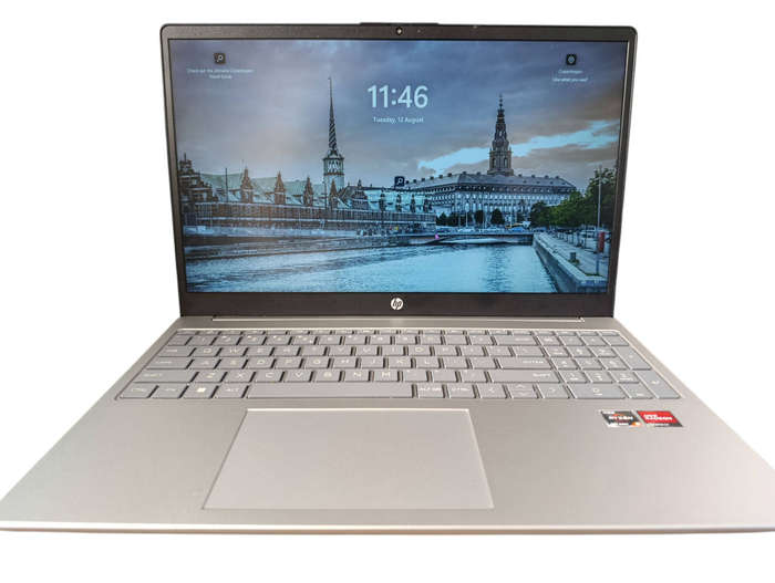 HP Laptop  Ryzen 5, 8GB RAM, 477GB, Windows 11  Bought March 2025
