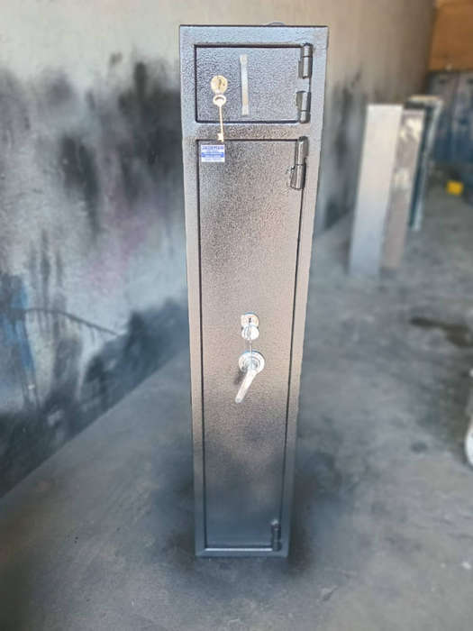 3 Rifle Two Door Safes