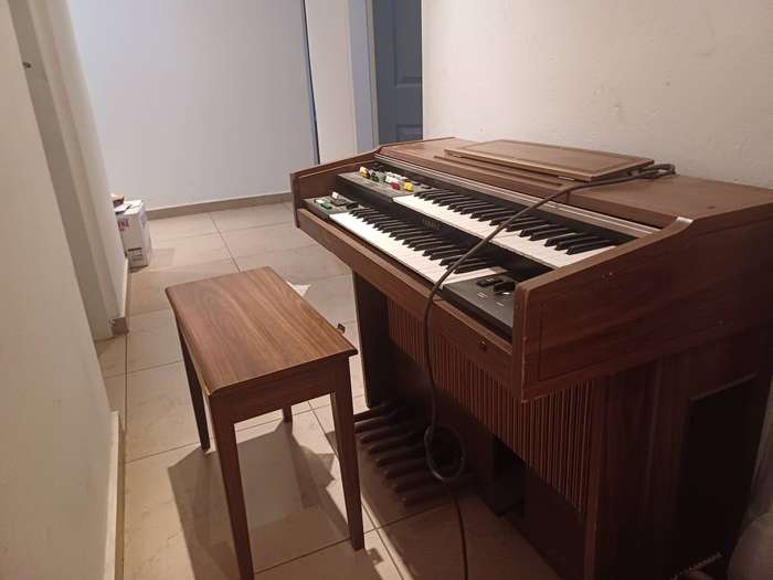 YAMAHA ELECTONE D65 ORGAN