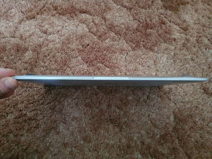 MacBook Air 2015 Mint Condition