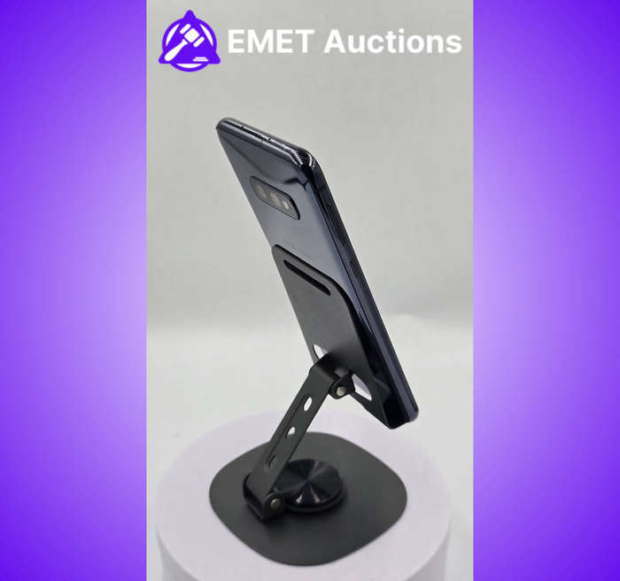 1  Samsung Galaxy S10e