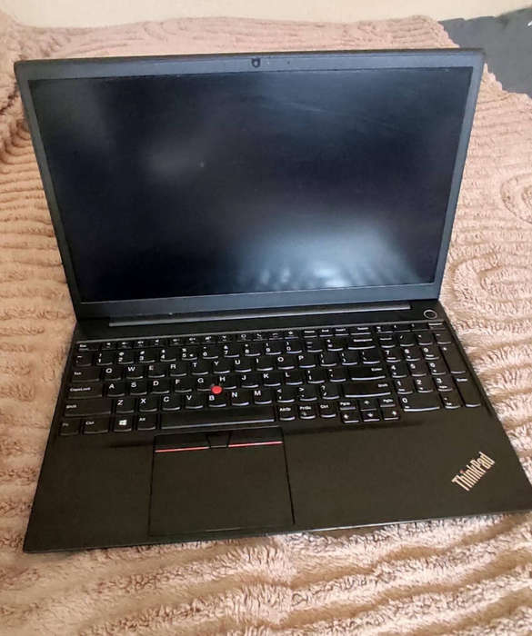 Lenovo E15 i5 11th gen laptop