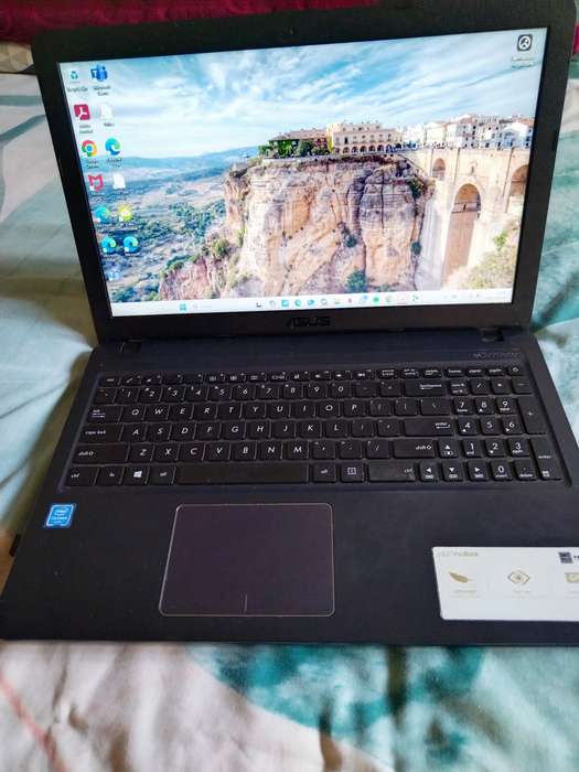 Asus Laptop