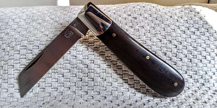 Traditional Sheeps Foot Knife