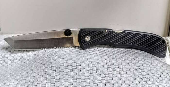 Case Kinzu Folding Knife  Black Anodized Aluminum with Tanto Blade
