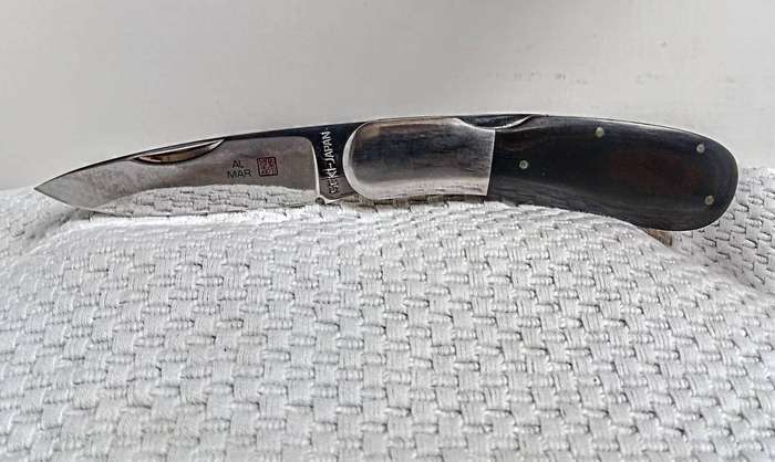 Vintage Al Mar Model III Lockback Folding Knife  1980s Seki, Japan