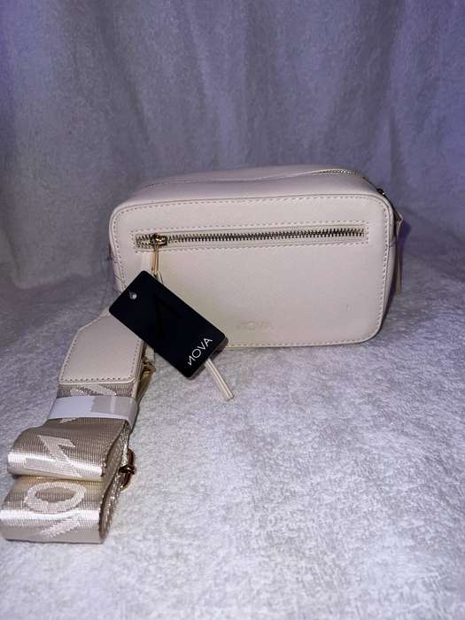 Avon Camera sling bag