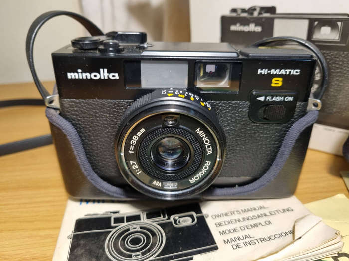 Minolta Hi-Matic S Camera
