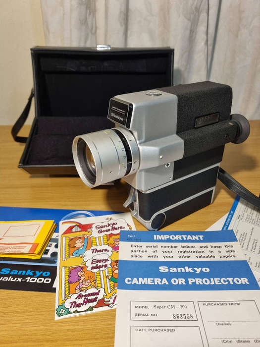 Sankyo Super CM 300 Video Camera