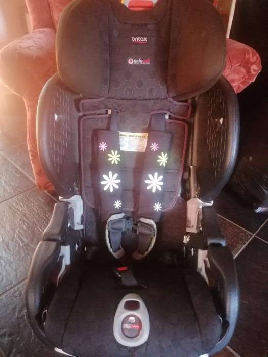 Britax Boulevard ClickTight car seat