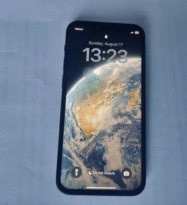 iPhone 12
