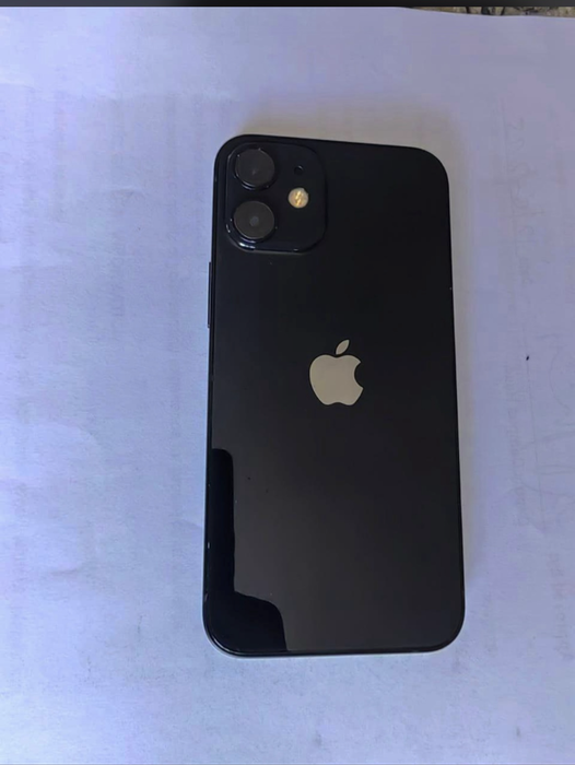 iPhone 12