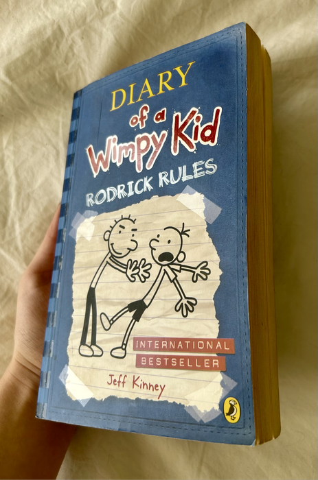 Diary of a Wimpy Kid #2: Rodrick Rules English