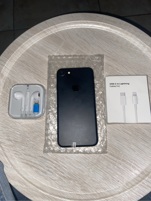 iPhone 7 CPO (32 GB)