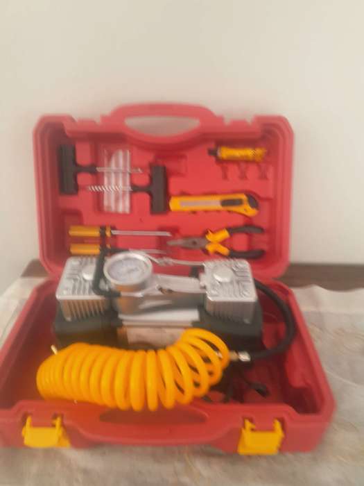 12V Twin Cylinder Portable Air Compressor with Tyre Repair Kit