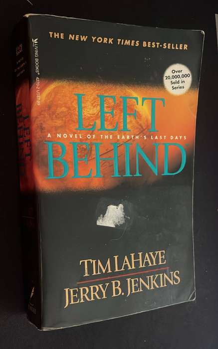 Tim LaHaya & Jerry B Jenkins - Left Behind