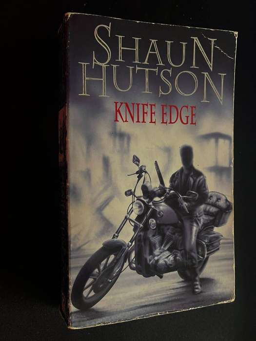 Shaun Hutson - Knife Edge