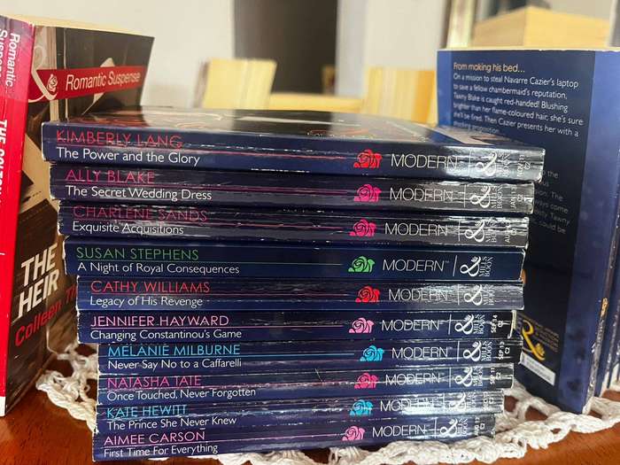 Mills & Boons Variety - A - 10 Books