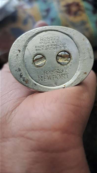 Ronson Newport Lighter