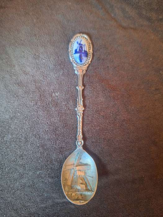 Vintage Dutch Souvenir spoon