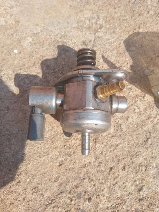 Audi A4 1.8T  Engine Parts