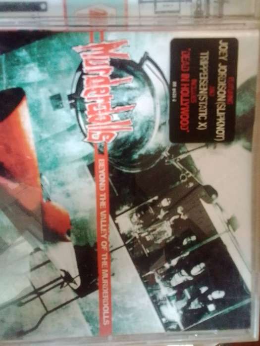 Murderdolls Behind the valley of the murderdolls