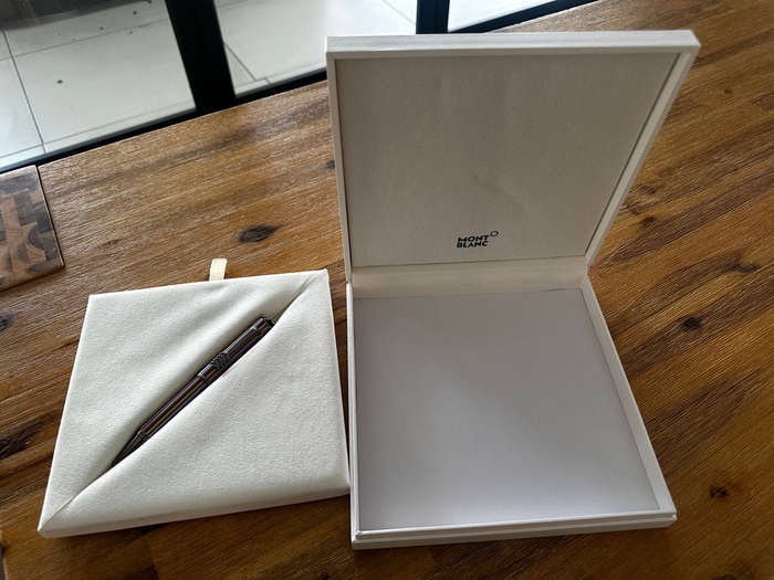 Ballpoint pen Model Great Characters The Beatles Special Edition MONTBLANC