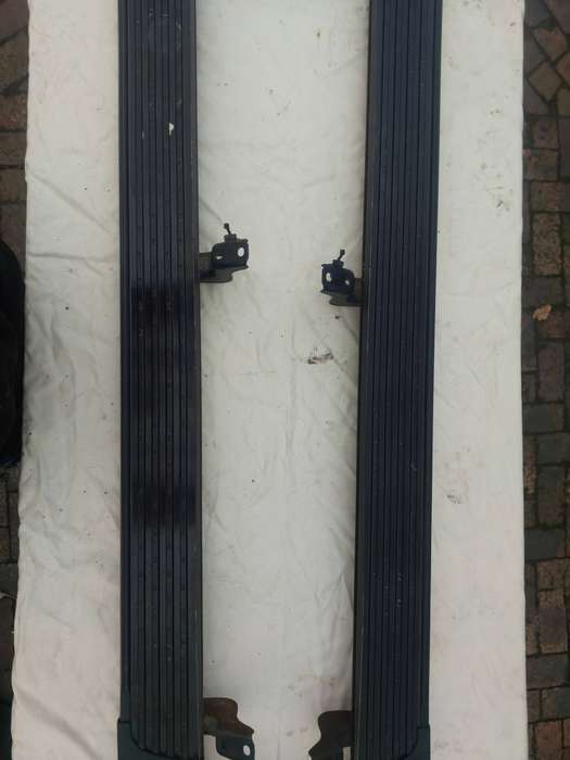 Toyota Land Cruiser Rock Sliders