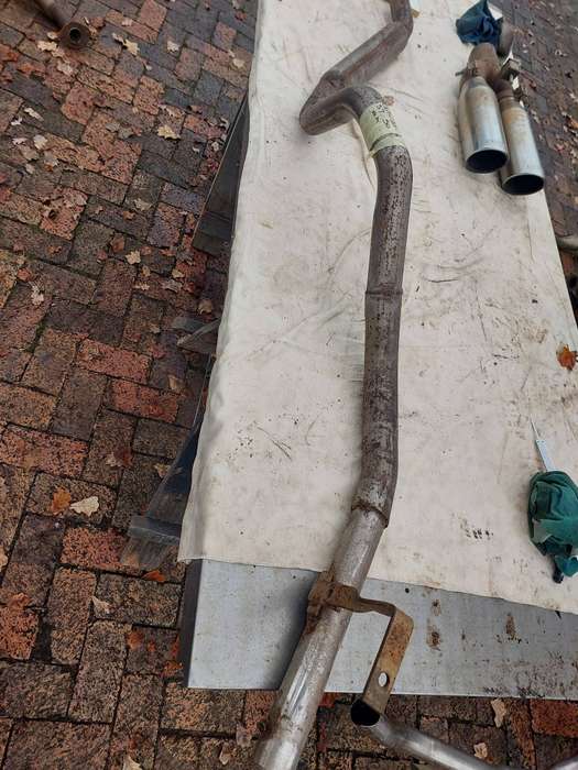 Exhaust Pipes (Not complete, Various Lengths)