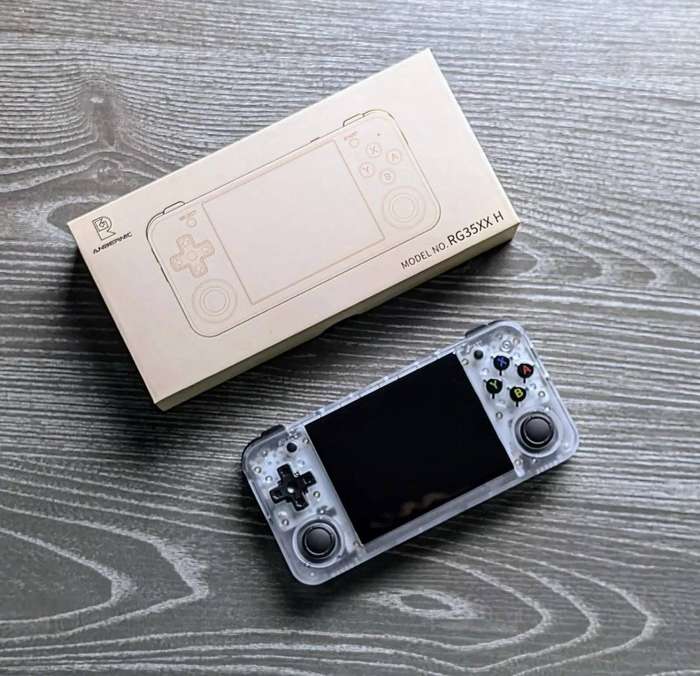 Anbernic rg35xx h (Transparent White)