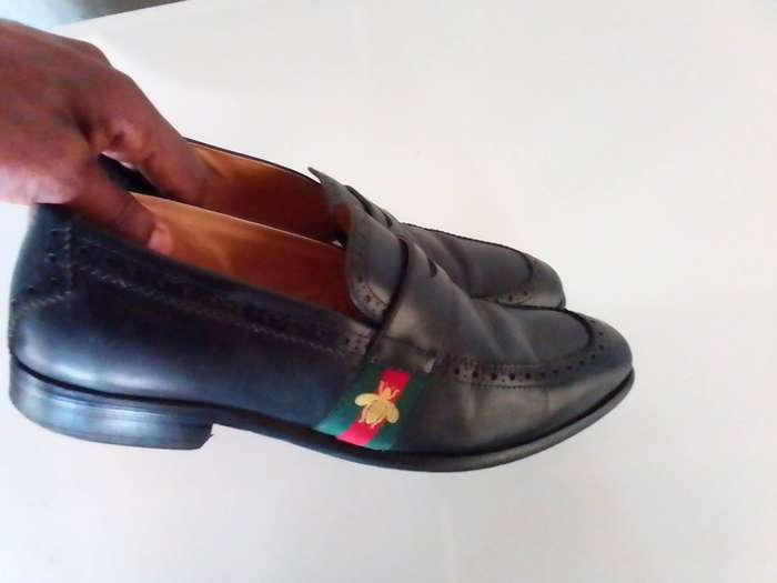 GUCCI Calfskin Web Bee Mens Spirit Loafers