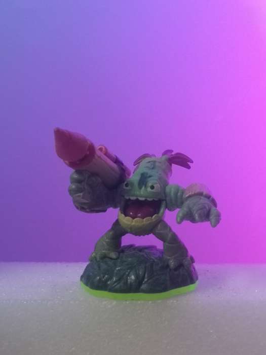 Skylanders Spyros Adventures  Zook figurine