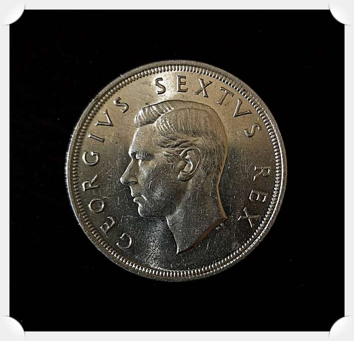 A High Grade Cameo 5 Shilling Silver 800 Ag Coin - Proof-Like Condition - See all 3X Photos ***