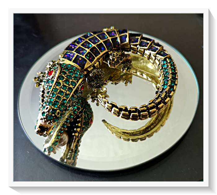 Metal Crocodile Brooch - Rhinestone Studded Enamel Painted Brooch - Glitz n' Glam Croc****