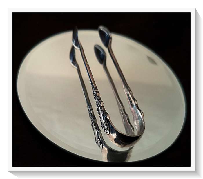 Gorgious Litte Vintage EPNS Sugar Cube Tong