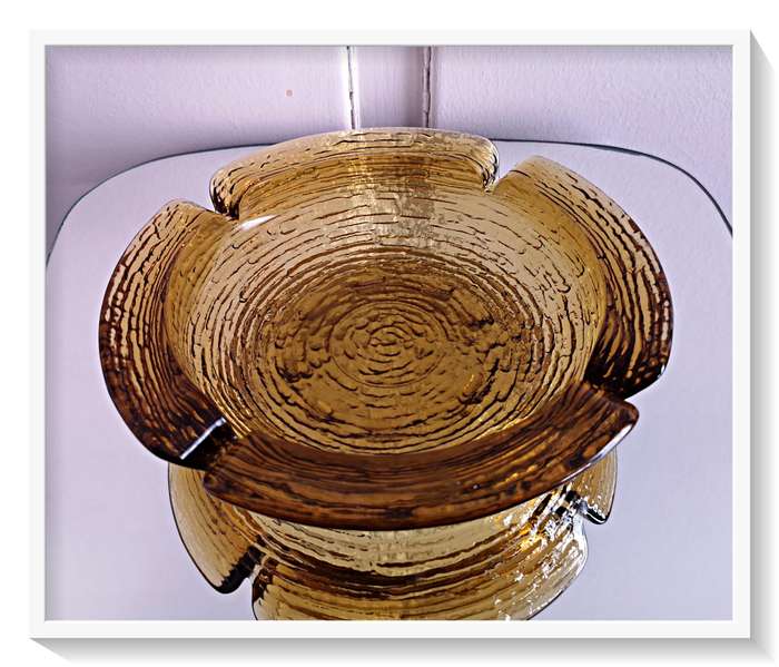 Large Thick Retro Honey Yellow Ashtray in Mint Condition - Diameter 220mm - No Chips or Cracks