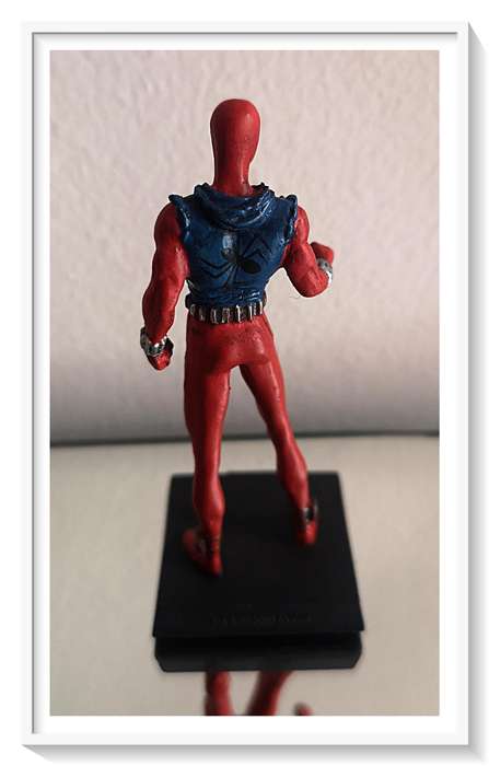 Scarlet Spider MARVEL COMICS - Collectible Lead Figurine - In Mint Condition