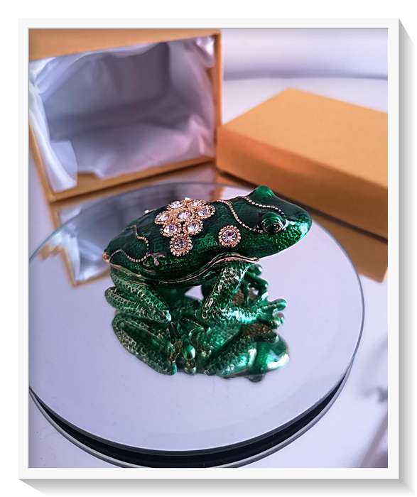 Trinket Box - Diamante Studded Green and Gold Enamel Painted Metal Frog with Secret Space for Rings