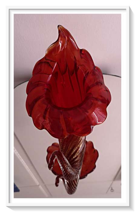 VINTAGE ITALIAN MURANO CORNUCOPIA GLASS VASE - Vibrant Ruby Red Mid-Century Murano (No Chips)