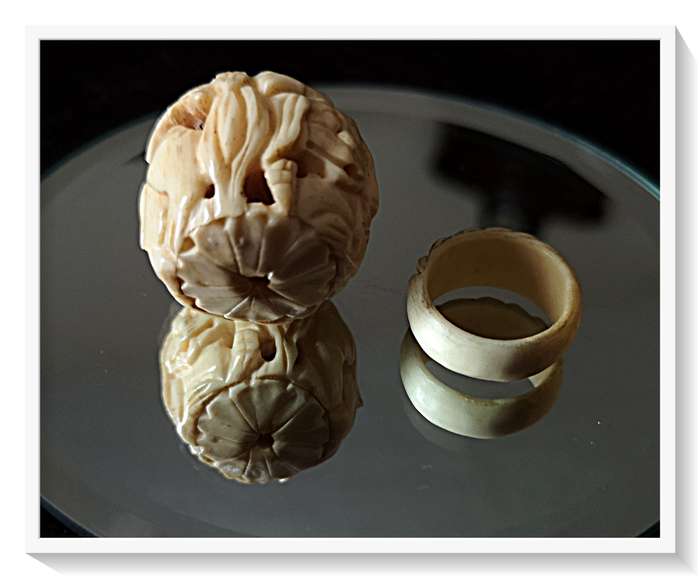 Vintage Antique Dentine Ring Size 7 or 8 with an Intricately Carved Dentine Bead 3cm in Diameter
