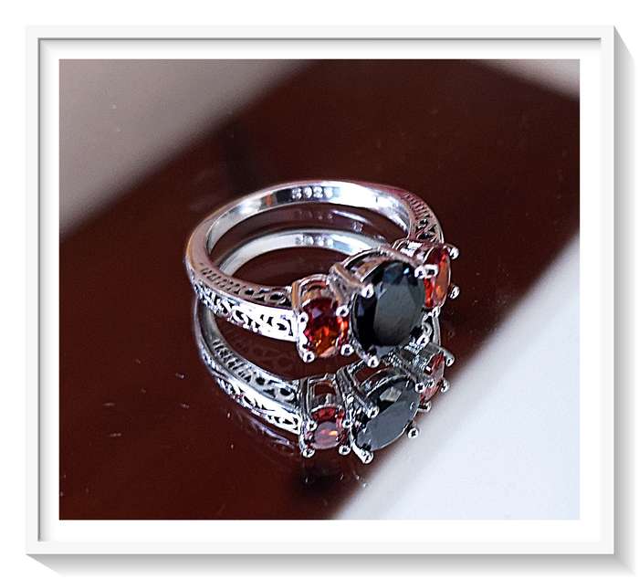 Genuine 925 Sterling ring with Dark Blue Zircon as the Primary Stone - Size 8 - Makes a Lovely Gift