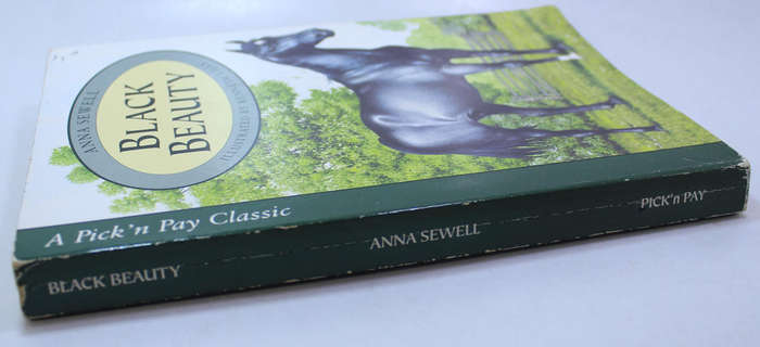 Black Beauty by Anna Sewell Softcover Book
