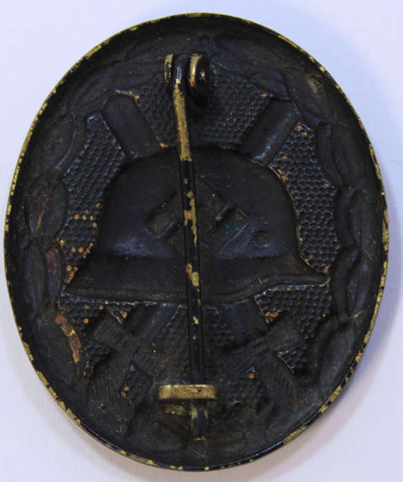 WW2 Germany Wound Badge (Black 3rd Class) With Swastika