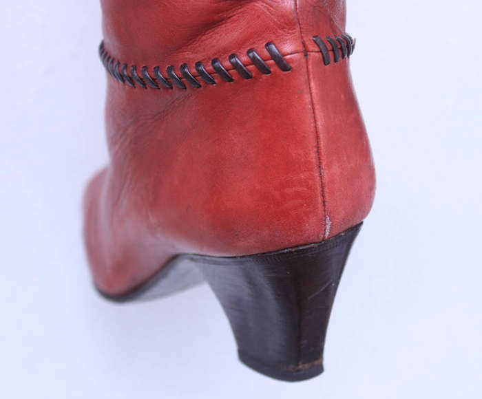 Classic Pair of Italian Soft Leather Knee High Boots for Ladies, UK Size 5