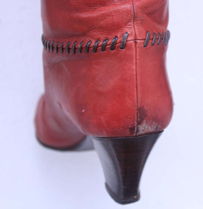 Classic Pair of Italian Soft Leather Knee High Boots for Ladies, UK Size 5