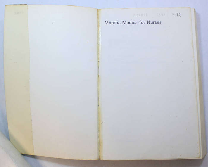 Materia Medica For Nurses A Textbook of Drugs and Therapeutics by W Gordon Sears & R S Winwood Soft