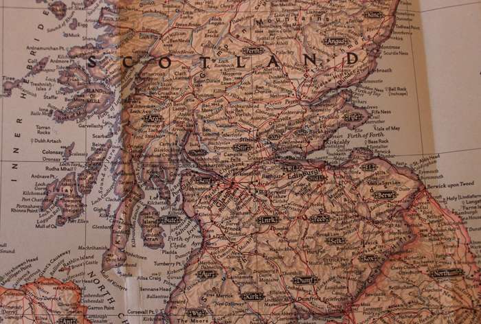 National Geographic Folded Map of The British Isles April 1949
